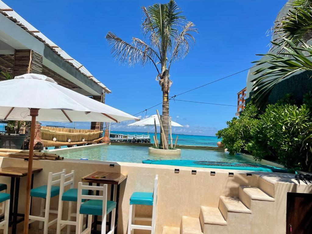 La Palma Beachfront Hotel & Club Nautico Cancún Eksteriør billede